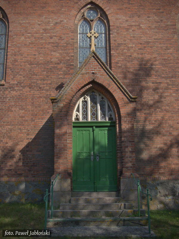 Detale kościoła w Lubiniu